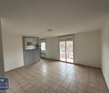 Location Appartement 2 pièces 48m² MILLAU 12100 - Photo 1