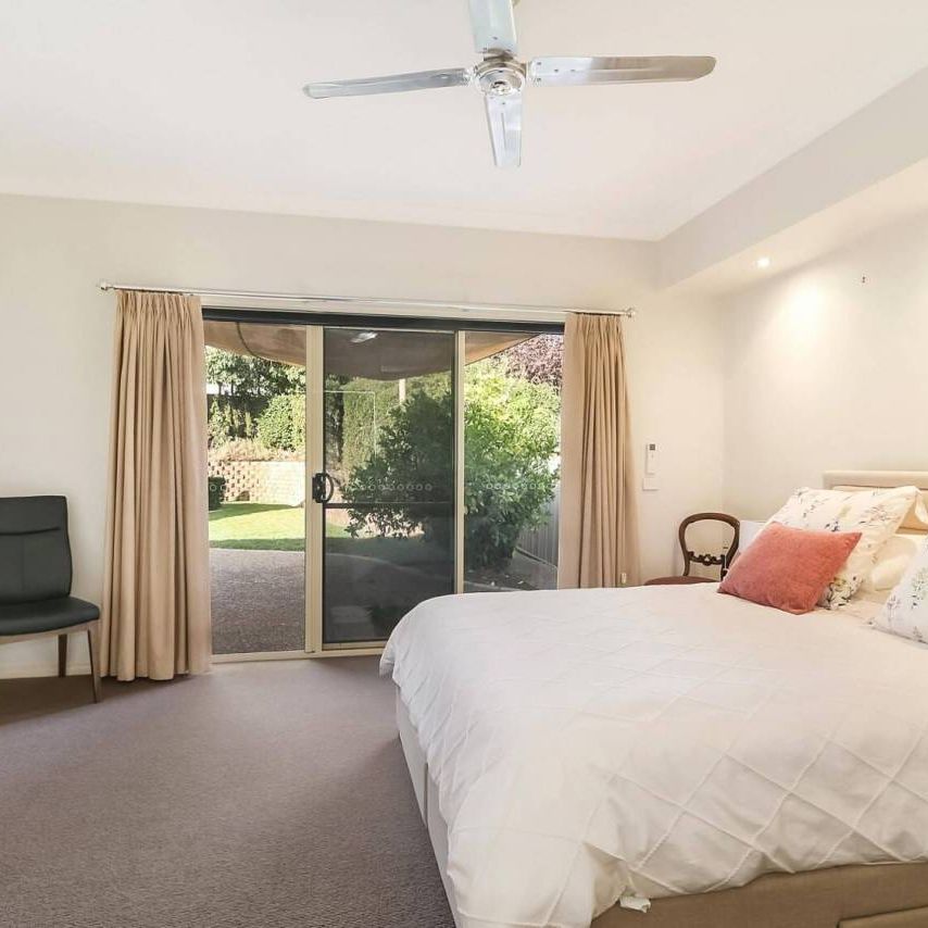 FULLY FURNISHED ELEGANCE AWAITS! - Photo 1