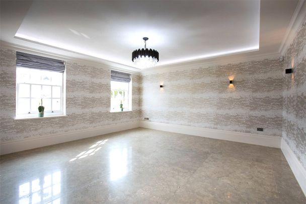 Camlet Way, Hadley Wood - Photo 1