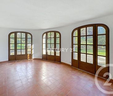 Location Maison 4 pièces 167m² AUBAGNE 13400 - Photo 1