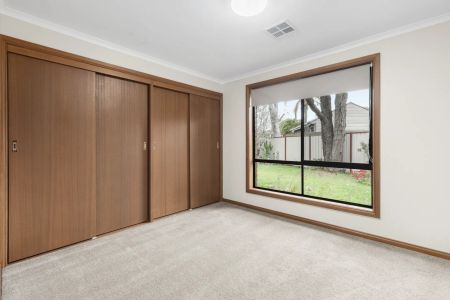 Well-Maintained Family Home in the Heart of Werribee - Photo 3