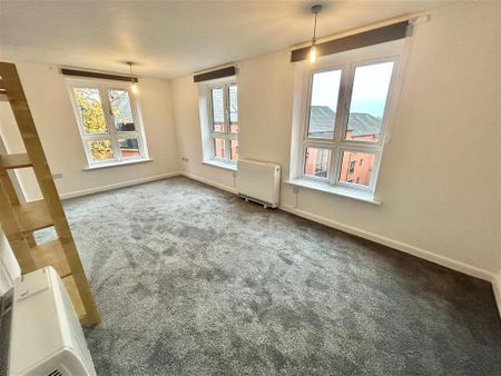 Short Stairs, NOTTINGHAM - Photo 2