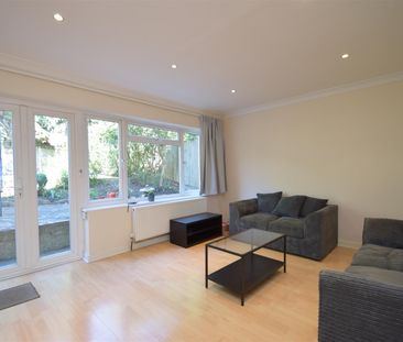 Brookdene Drive, Northwood, HA6 - Photo 1