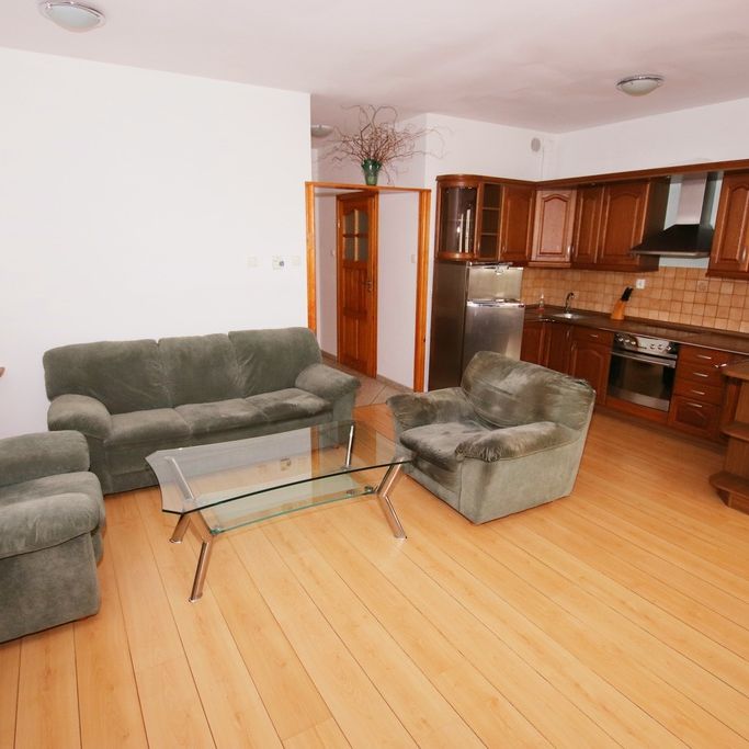 Dwupokojowe mieszkanie z balkonem, duże - 60 m2! - Photo 1