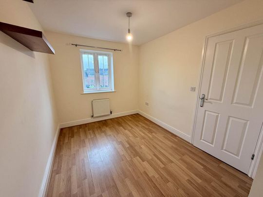 4 bedroom terraced house to rent - Photo 1
