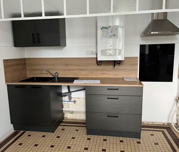 À LOUER CHEZ Me PAUMARD - Appartement/maison de ville T3 en centre-... - Photo 4