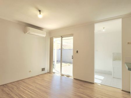 Walk to Belmont Forum - Photo 5