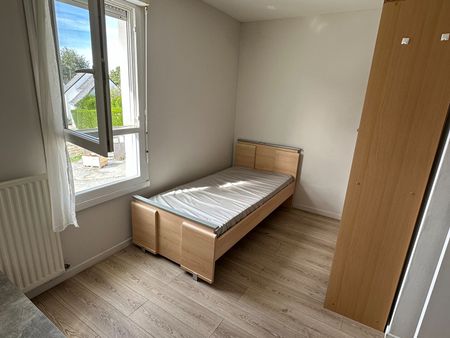 Location Maison 4 pièces 82m² - Photo 4