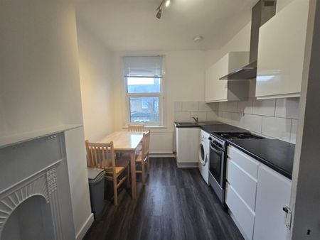 Waltheof Avenue, London N17 - Photo 2