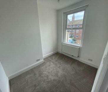 Pevensey Road, BN21 - Photo 1