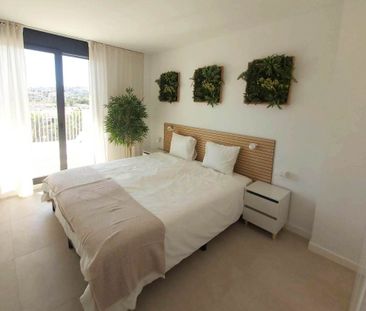 For rent long term NEW and MODERN apartment with 2 bedrooms in Denia - Photo 4