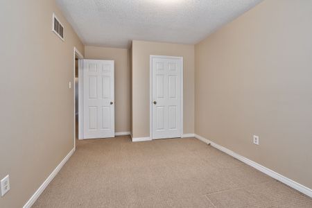 For Lease - 1765 Cobra Crescent, Burlington, Ontario - Photo 4