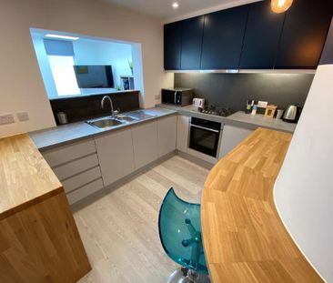1 bedroom in a house share to rent - Photo 3