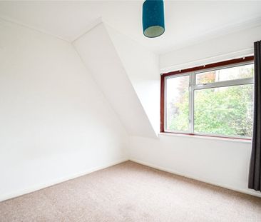 A well presented 3 bedroom chalet style house to rent in Sawston of... - Photo 5