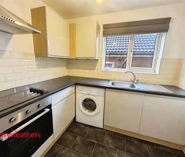 2 bed apartment to rent in Gilberthorpe Street, Rotherham - Photo 2