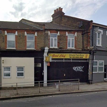 Studio Flat, Haydons Road, SW19 - Photo 3