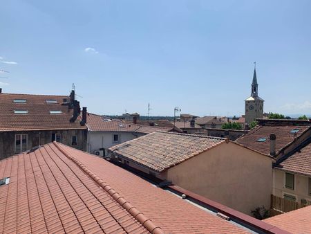 Location appartement rénové 4 pièces 123.52 m² à Romans-sur-Isère (26100) 4 - Photo 3