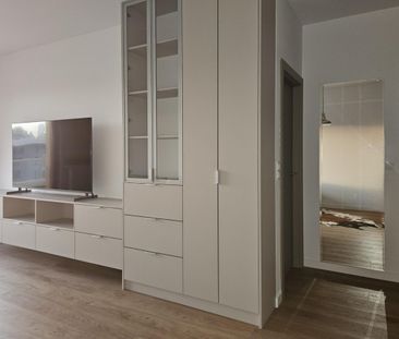 Nowiutkie dwa pokoje w apartamentowcu - Zdjęcie 6