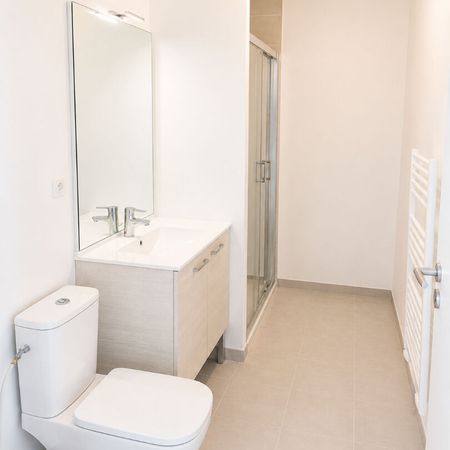Location Appartement 1 pièce 28m² - Photo 4