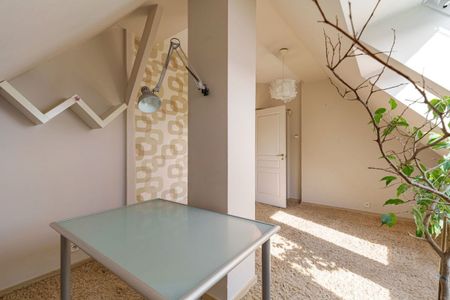 3 pokoje na poddaszu 85m² | metro | widok 84.95 m² - Photo 3