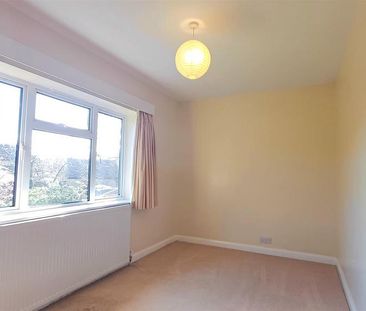 5 bedroom detached house to rent - Photo 4