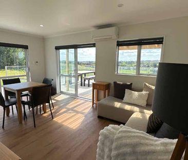 Charming 2-Bedroom home in Taupaki - Photo 1