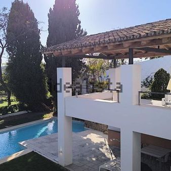 Alquiler de casa o chalet independiente en Plaza de toros - Photo 1