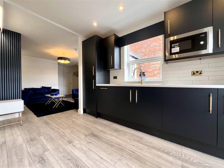 Simonside Terrace, Newcastle Upon Tyne - Photo 4