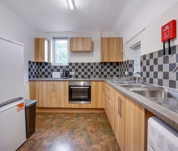 1 bedroom in a house share to rent - Photo 5