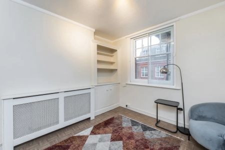 1 bedroom flat in Parker Mews - Photo 5