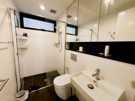 2 bed 1 bath - Photo 5