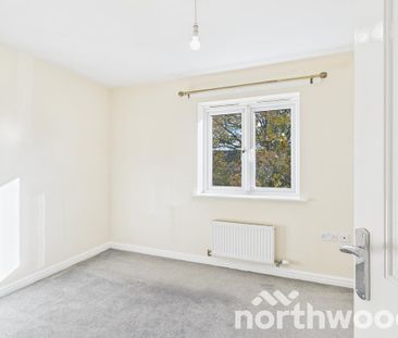2 bedroom terraced house to rent - Photo 4
