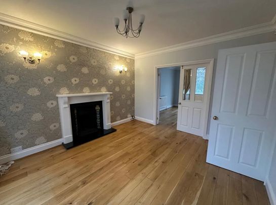 3 bedroom semi-detached house to rent - Photo 1