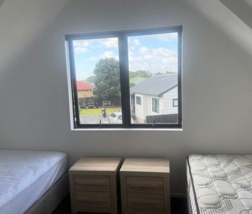 15 Opal Drive - Photo 2