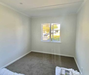 Sunny Family Home in Popular Location - Photo 1