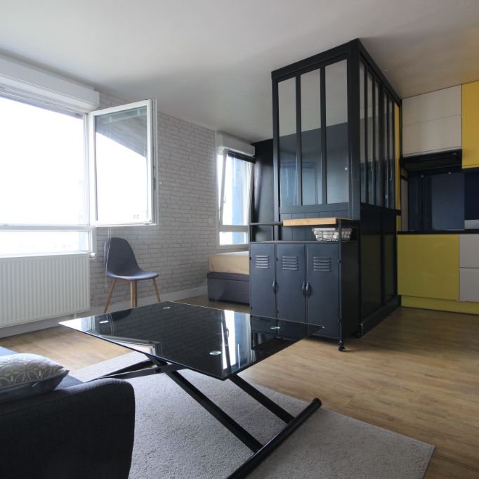 Appartement a louer Pantin - Loyer €884/mois charges comprises ** - Photo 1