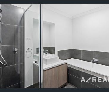 Charming 3-Bedroom Low-Maintenance Family Home in Wyndham Vale - Photo 4