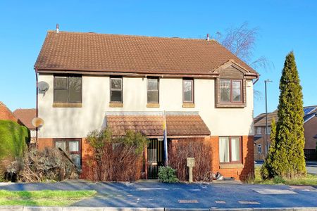 Yarrow Drive, Harrogate, HG3 2XD - Photo 2