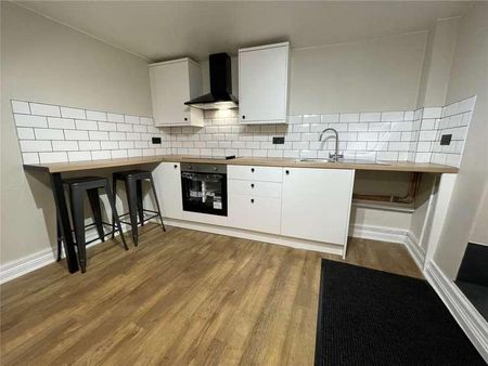 Tithebarn Street, Caernarfon, Gwynedd, LL55 - Photo 2