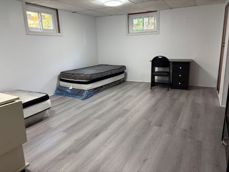 For Lease - 94 Taunton Road Unit# Bsmt, Oshawa, Ontario - Photo 3