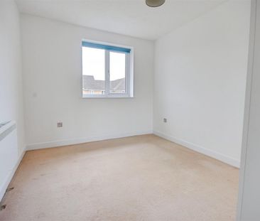 Scammell Way, Watford - Photo 4
