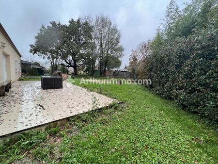 Location Maison 6 pièces 96 m2 à Saint-Astier - Photo 4