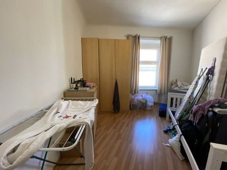 Sehr großzügige 3-Zimmer-Wohnung gegenüber der Kunstuniversität in bester Lage – WG tauglich – Provisionsfrei! - Foto 3