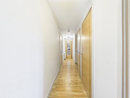 2 bedroom penthouse to rent - Photo 3