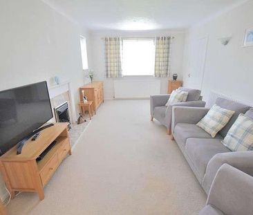 Durland Close, New Milton, Hampshire, BH25 - Photo 2