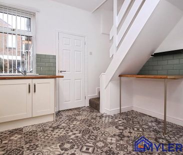 2 bedroom terraced house to rent - Photo 5