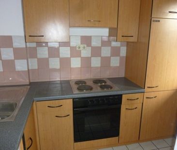 "GRÖDIG - Kleines 2 Zimmer Appartement mit Balkon und PKW-Stellplatz" - Photo 2