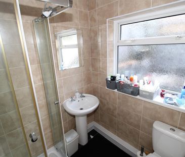 Room For Rent King Street, Pontypridd - Photo 4