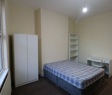 6 Bedroom Terraced To Rent in Lenton - Photo 6