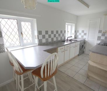 2 bedroom flat to rent - Photo 6